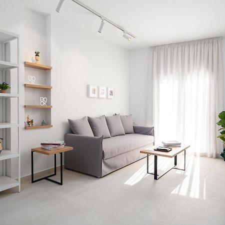 The H Experience - Eclectic Spacious Apartment Near Venetian Castle - 1 イラクリオン エクステリア 写真