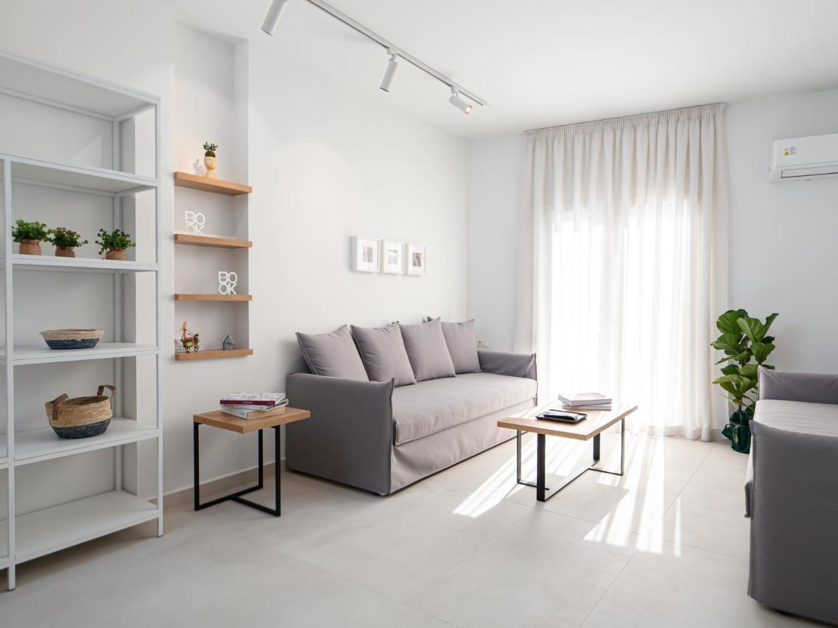 The H Experience - Eclectic Spacious Apartment Near Venetian Castle - 1 イラクリオン エクステリア 写真