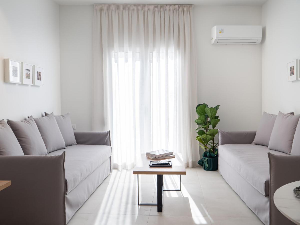 The H Experience - Eclectic Spacious Apartment Near Venetian Castle - 1 イラクリオン エクステリア 写真