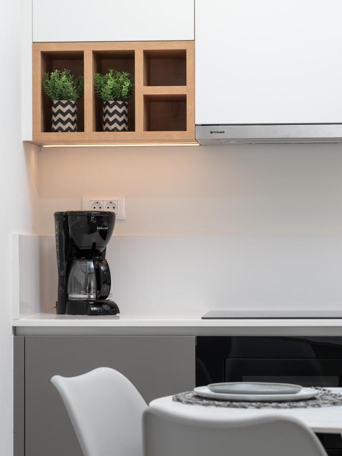 The H Experience - Eclectic Spacious Apartment Near Venetian Castle - 1 イラクリオン エクステリア 写真